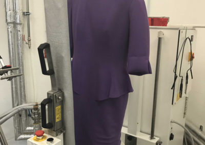 Reinigung, Die Textilpflege, Paderborn, Abendbekleidung, Blusen, Röcke, Sakkos, Hosen, Winterbekleidung mit Imprägnierung, Krawatte, Brautkleid, Daunenbettdecken, Reinigung von kirchlichen Gewändern